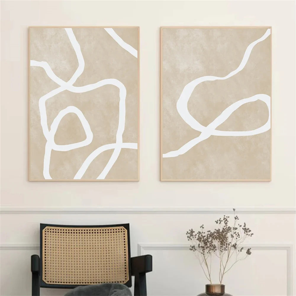 Cuadro en lienzo AZNM de estilo minimalista con arte abstracto de líneas onduladas en beige; estética moderna y neutra; pintura sin marco para sala de estar o dormitorio.